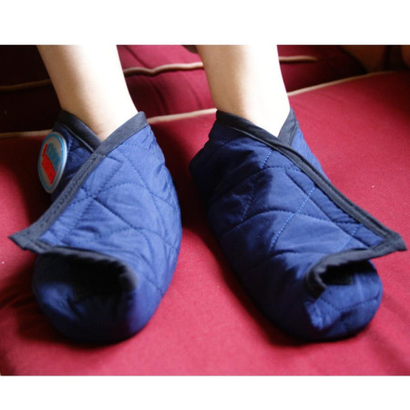 Chaussons fraîcheur Cool Medics portés 2 pieds de face