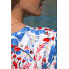 top haut médicalisé femme ouverture dos pressions motif fleuri bleu zoom