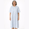 Chemise de nuit médicalisée fleurs bleues femme senior