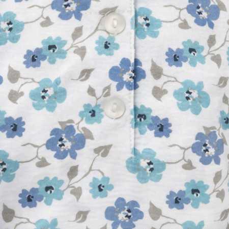 Chemise de nuit médicalisée fleurs bleues femme senior zoom motif