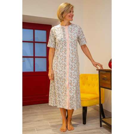 chemise de nuit femme senior ouverture avant boutons rose fleur