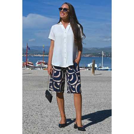 Short ample taille élastiquée confort femme senior motifs tenue