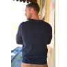 Pull coton homme senior col pointe confortable coloris marine dos