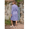 Robe imprimée bleu violet femme senior à boutons | Facilavi