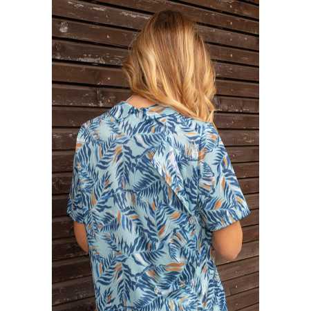 chemisier femme manches courtes boutons coloros bleu feuillage zoom