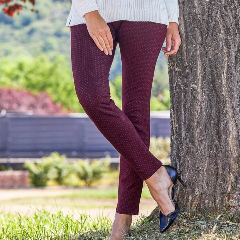 Pantalon élastiqué fantaisie Bordeaux T 38 à 56 Pantalon élastiqué fantaisie Bordeaux T 38 à 56