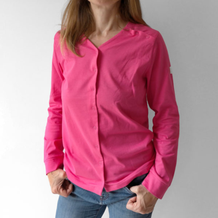 Tee-shirt ouvert clavicule framboise vue devant