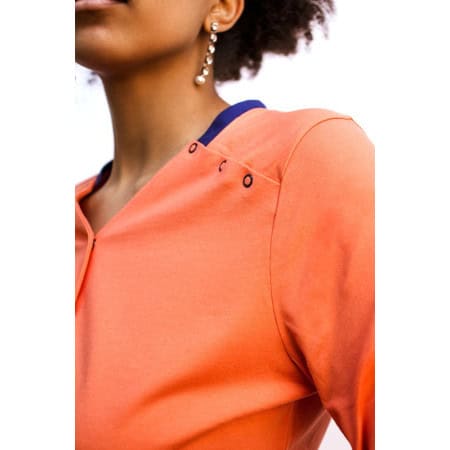 T-shirt ML ouvert  épaules & devant corail - detail epaule