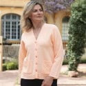 Gilet 12 coloris T.38 à 68 pêche