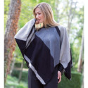 Poncho graphique tons gris