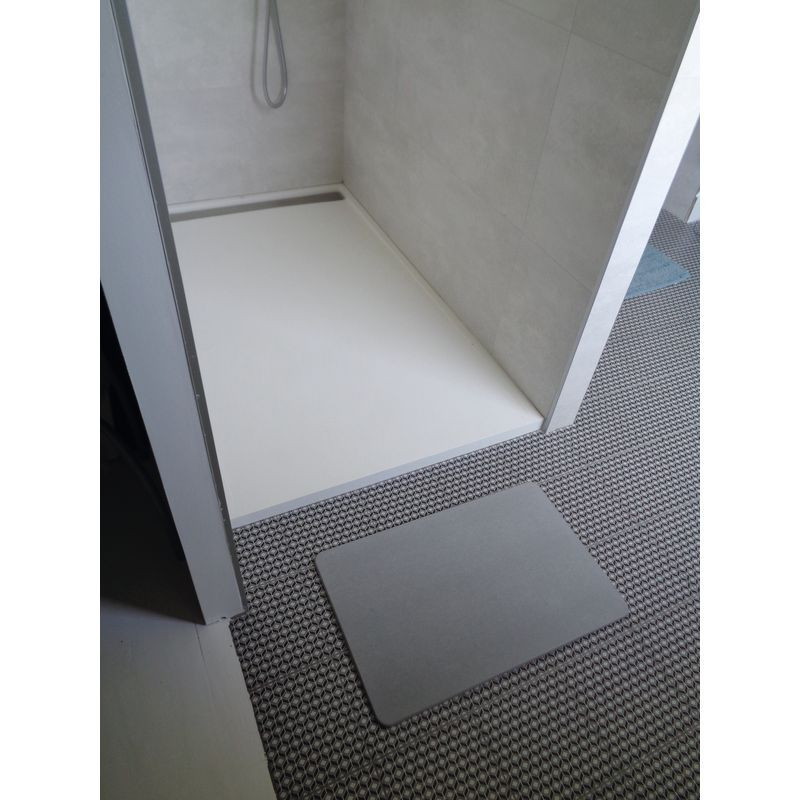 Sortie de bain / douche antidérapant et antibactérien
