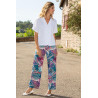 Pantalon élastiqué large motif feuille tenue