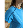 Tee-shirt ouvert épaules bleu azur - fermé épaule