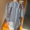 Blouse femme senior médicalisée motifs indiens vue de dos 