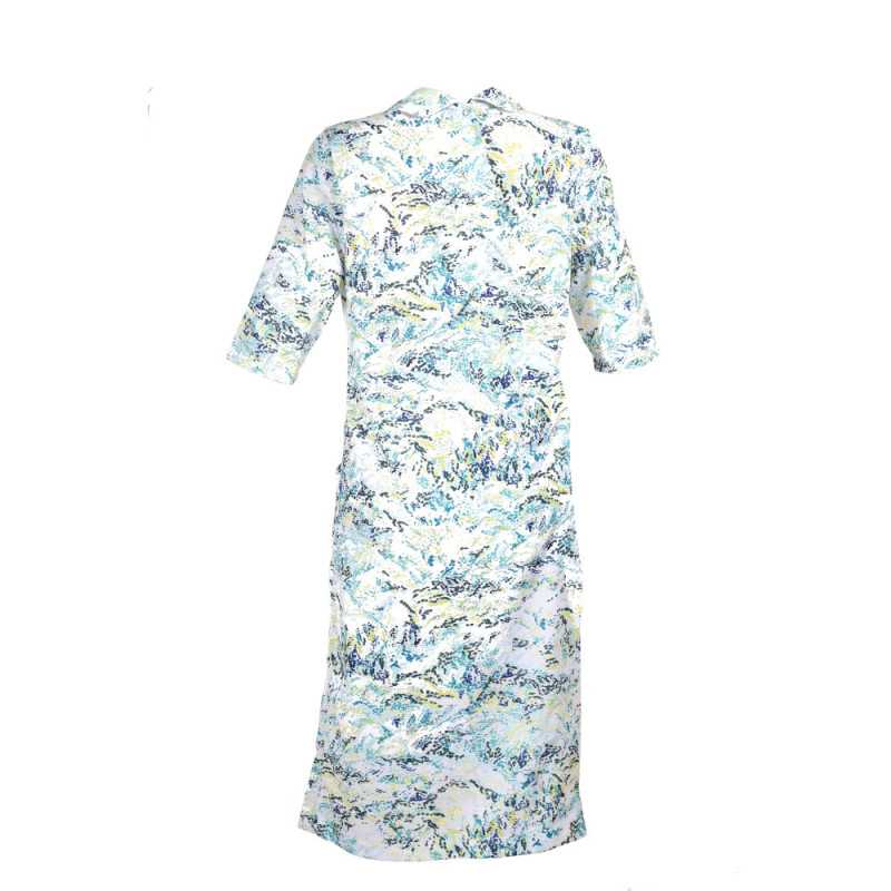 Robe médicalisée pour femme senior ouverture dans le dos par pressions coloris fleurs bleues Robe médicalisée pour femme senior ouverture dans le dos par pressions coloris fleurs bleues