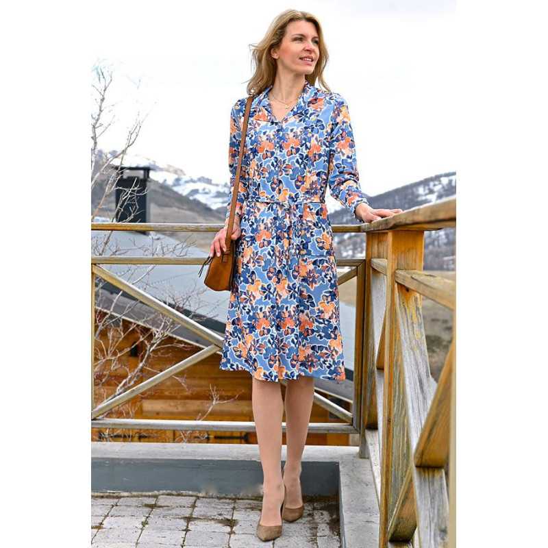 Robe ouverte devant par boutons facile à enfiler pour femme âgée Robe ouverte devant par boutons facile à enfiler pour femme âgée