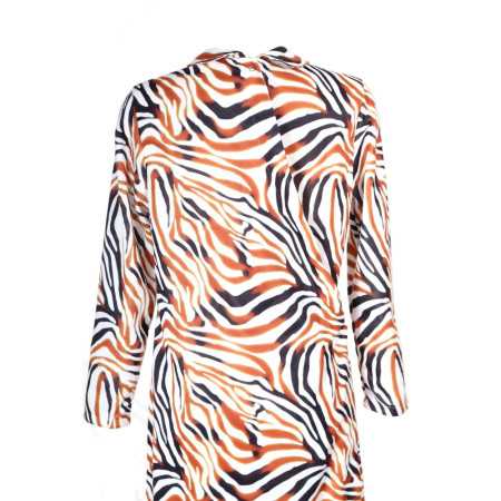 Robe médicalisée ouverture dans le dos pour femme âgée dépendante